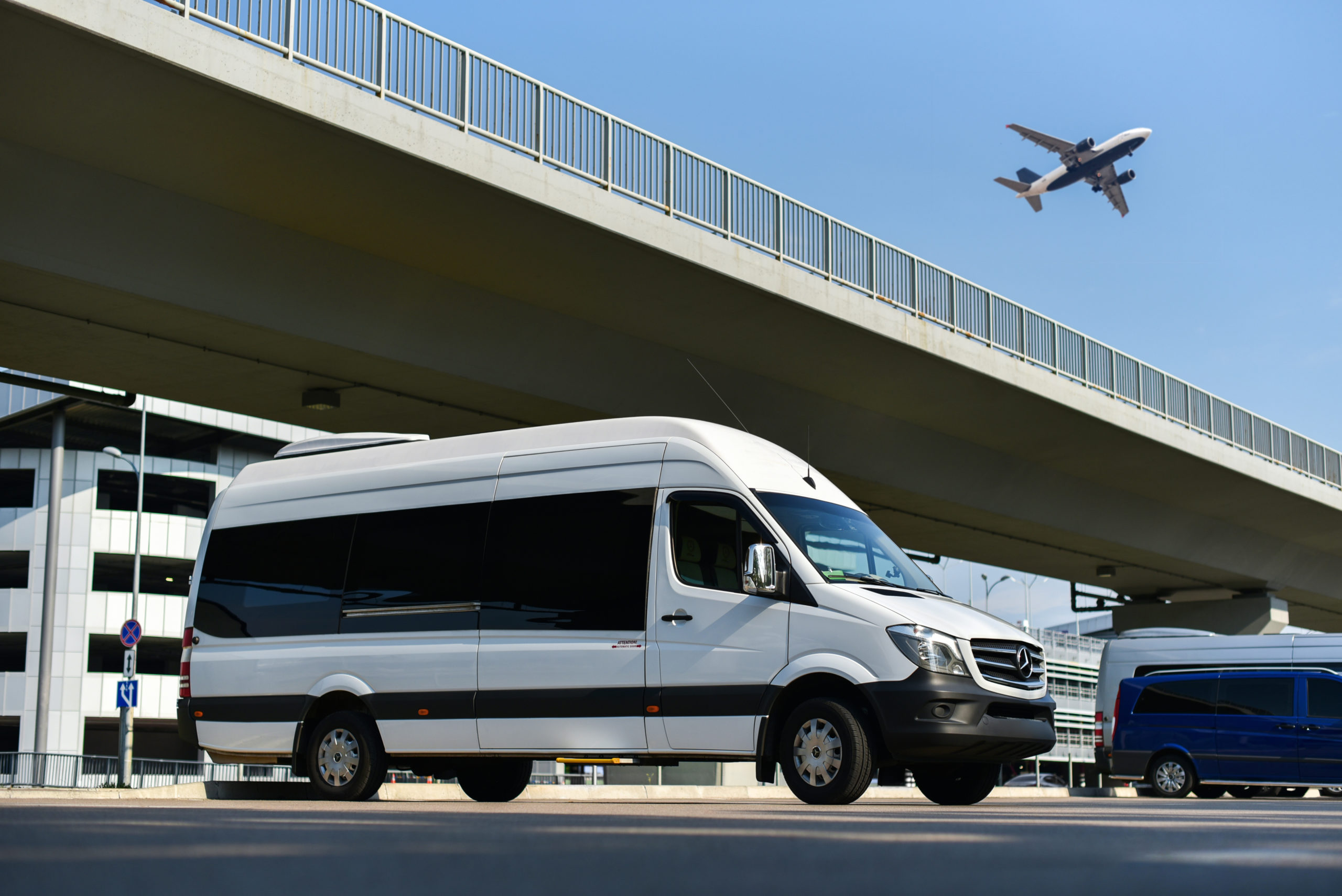 6 Reasons To Book An Airport Shuttle The Next Time You Travel | C&L Air ...